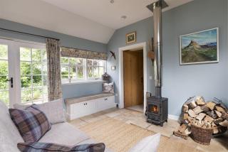 The Heritage Cottage - Swinton - 7
