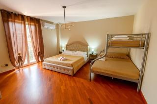 Adeles house - 6