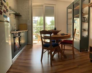 Flora - Modern Rooftop Apartment with Balcony - Tirana - 0
