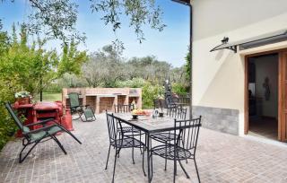 Pet Friendly Apartment - Santo Stefano di Magra - 9