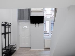 Standard Gallery - Budapest - 7