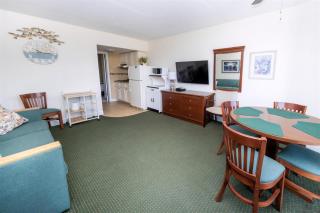 6201 Ocean Ave, Unit 205 - The Nassau Inn - Wildwood - 4