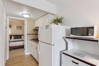 6201 Ocean Ave, Unit 205 - The Nassau Inn - Wildwood - 1