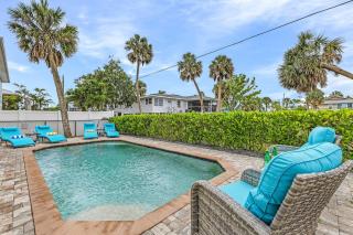 Close to Beach & Bay Retreat - Gulf Island Breeze - Roelens - Fort Myers Beach - 3