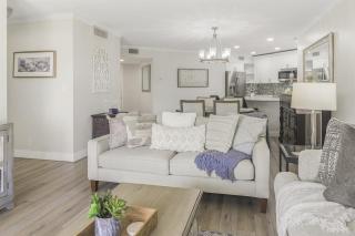 Isla del Sol Condos for Rent - Sint-Petersburg - 1