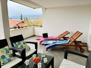 Ferienwohnung in Karin Gornji mit Großem Balkon - Gornji Karin - 9