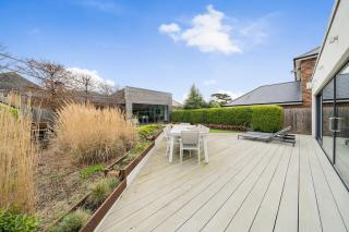 Whitstable Stunning Modern House with Indoor Pool, Games Room, Cinema Room & Spectacular Seaviews 8 - Whitstable - 5