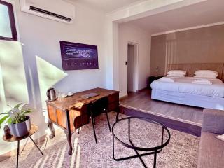 NO 4 Lilliput - Sandton View - Sandton - 5
