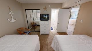 Beach House 501A - 1