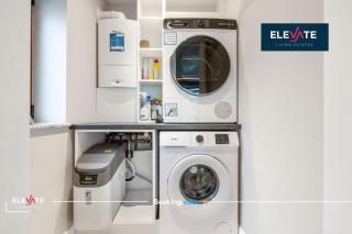 Exclusive Offers I 5 Bedroom House I Free Parking I Sleeps 10 I Elevate Living Estates Short Lets & Serviced Apartments - - 1
