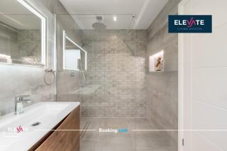 Exclusive Offers I 5 Bedroom House I Free Parking I Sleeps 10 I Elevate Living Estates Short Lets & Serviced Apartments - 8