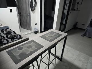 Pipe's House - - 5