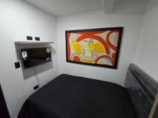 Pipe's House - - 2