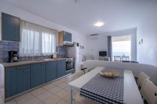 Ferienwohnung Zesa Mit Balkon Und Meerblick - Kiveri - 7