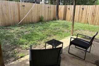 Hideaway in South Austin - 6