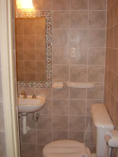 Olegario Apart - 1