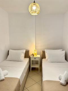 Sempre, Florida Suites, Kythira - Agía Pelagía - 1