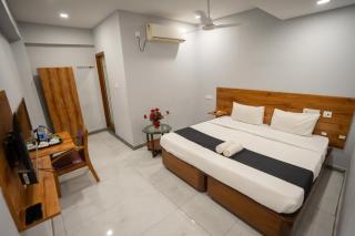 Hotel Vaishnavi Classic - Secunderabad - 4