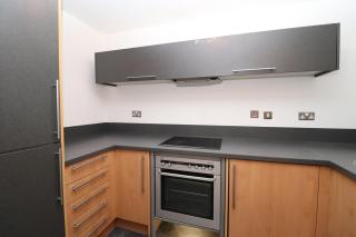 2 Bedroom apartment By Canal - Birmingham - 5