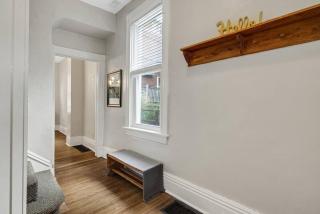 5BDRM GEM with Arcade - Mt Wash - Pittsburgh - 2