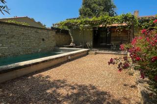 Gîte tout confort - jardin et piscine chauffée - Lagnes - 9