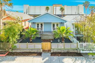 Bella Vie - Galveston - 9