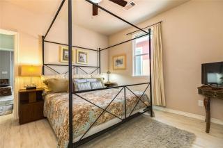 Bella Vie - Galveston - 2