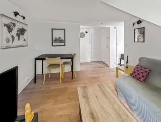 Charmant studio - vue parc- proche transports - 7