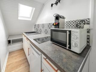 Charmant studio - vue parc- proche transports - 3