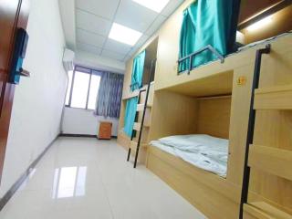 Meet You Youth Hostel - Chengdu - 9