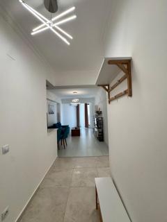 Romantic Solid Lamera Residence - 7