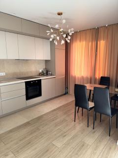 VIP Apartments 57 - Odessa - 1