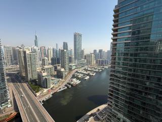 Signature Marina View 1BR, High Floor, Marina Quays - 2