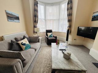 Moat Stays Victorian, Sea View! - Kent - 8