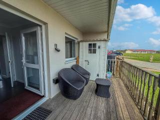 Chalet For Hire At Rainbows End Near A Beautiful Norfolk Beach Ref 31039R - Bacton - 4