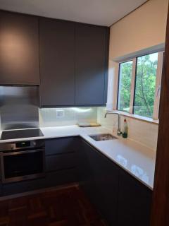 Table Mountain views, modern,lots of natural light, with parking - Kaapstad - 4