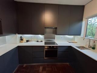 Table Mountain views, modern,lots of natural light, with parking - Kaapstad - 5