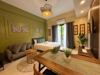Swiss Vibe Studio at Crosswinds, Unwind in Tagaytay - Tagaytay - 4