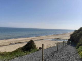 Large house 10 min walk to beautiful beach - - 3