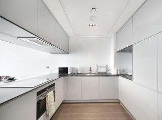 Collection - The Maddison Amory Tower - London - 8