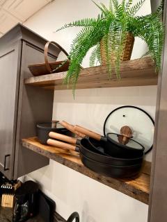 Cozy Cure Apartment in Downtown and Historic Pilot Mountain - Pilot Mountain - 9