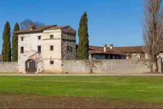 La Torre - - 7