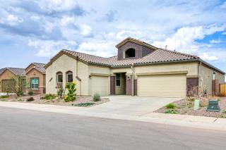 Marana Home with Pool Access and Mountain Views! - Marana - 8