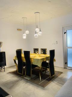 The Penthouse Essentials - Douala - 1