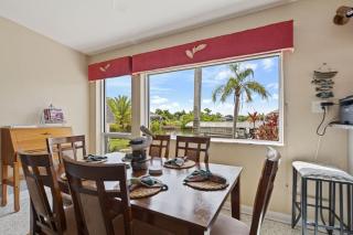 Gulf Coast Getaway | Pool • Kayaks • Fishing - North Port - 2