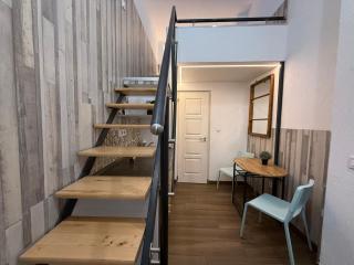KM33 Apartments - Budapest - hostAID - Budapest - 5
