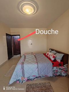 Chambre meublée Fantastique - - 2