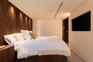 Penthouse Samil - 1