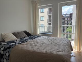 Cozy two bedroom apartment close to Westfield Täby Centrum - Täby - 1
