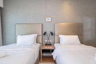 2BR Luxurious Damac Paramount Burj Khalifa view Pool, Gym, Bar & Sauna - 2